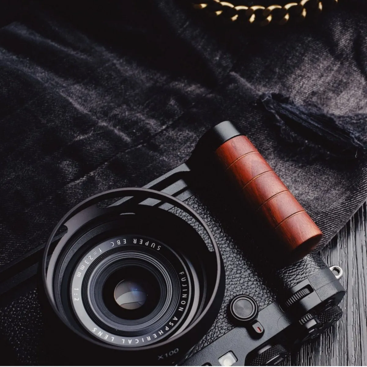 Fujifilm X-100F Rounded Hand Grip (X100F)